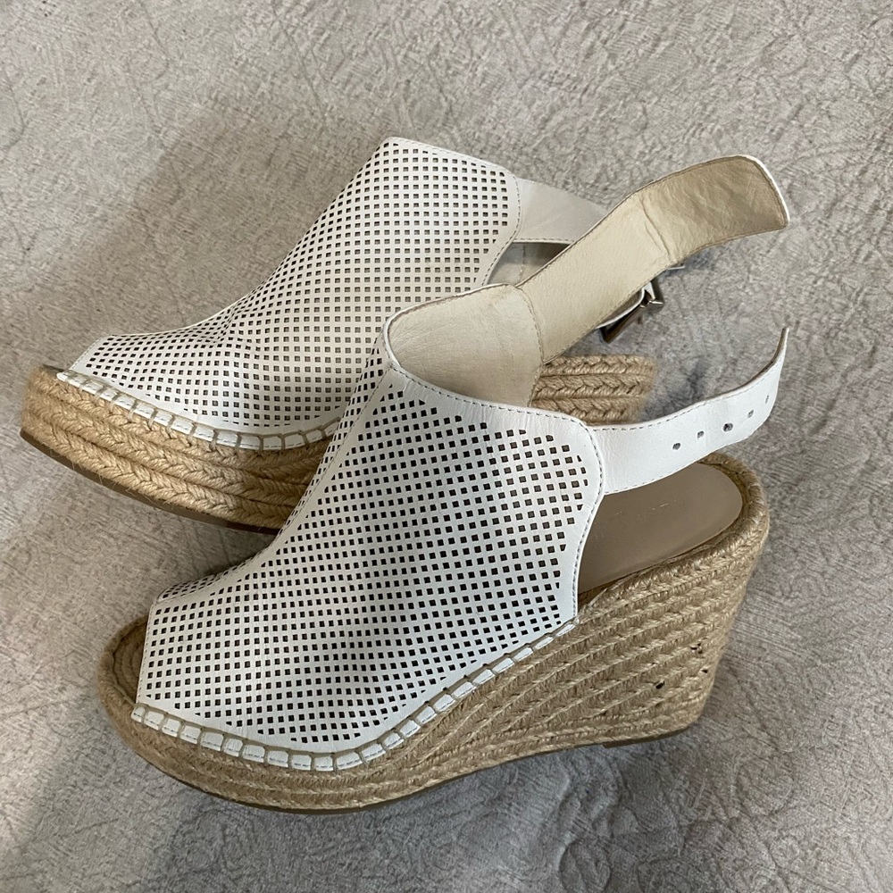 Kenneth Cole Wedges